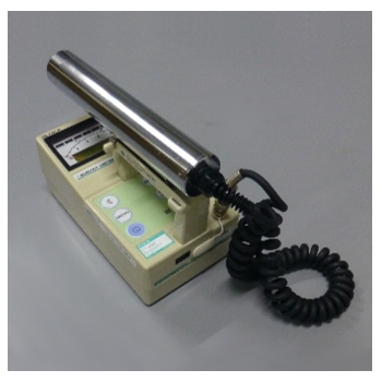 NaIサーベイメータによる空間線量率の測定