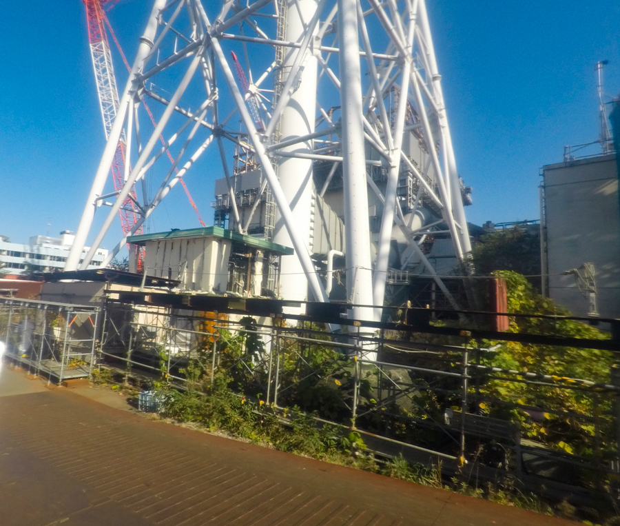 1/2号機排気筒下部の様子