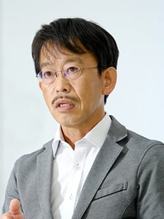 林　誠二