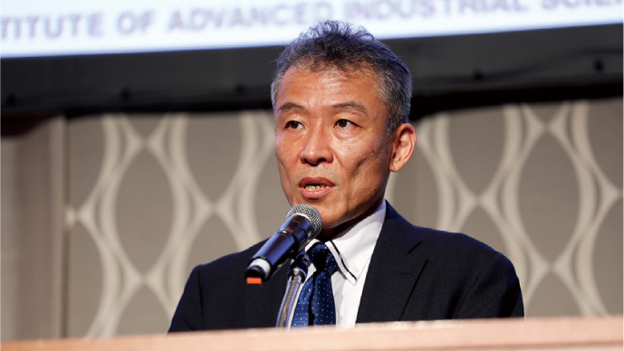 黒澤忠弘氏の講演の様子