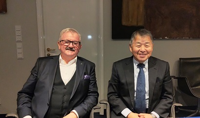 ノイゲバウアー博士との記念撮影